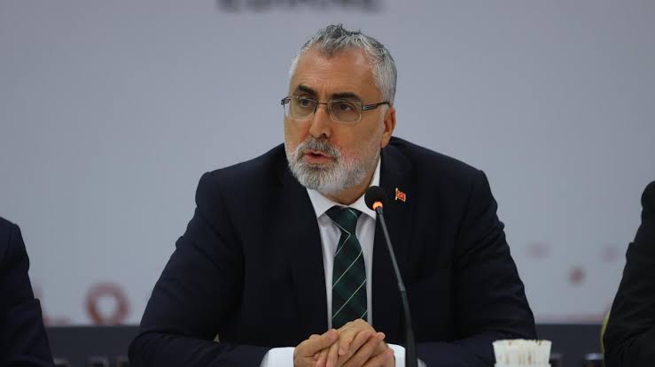 Asgari ücrete ara zam sinyali!