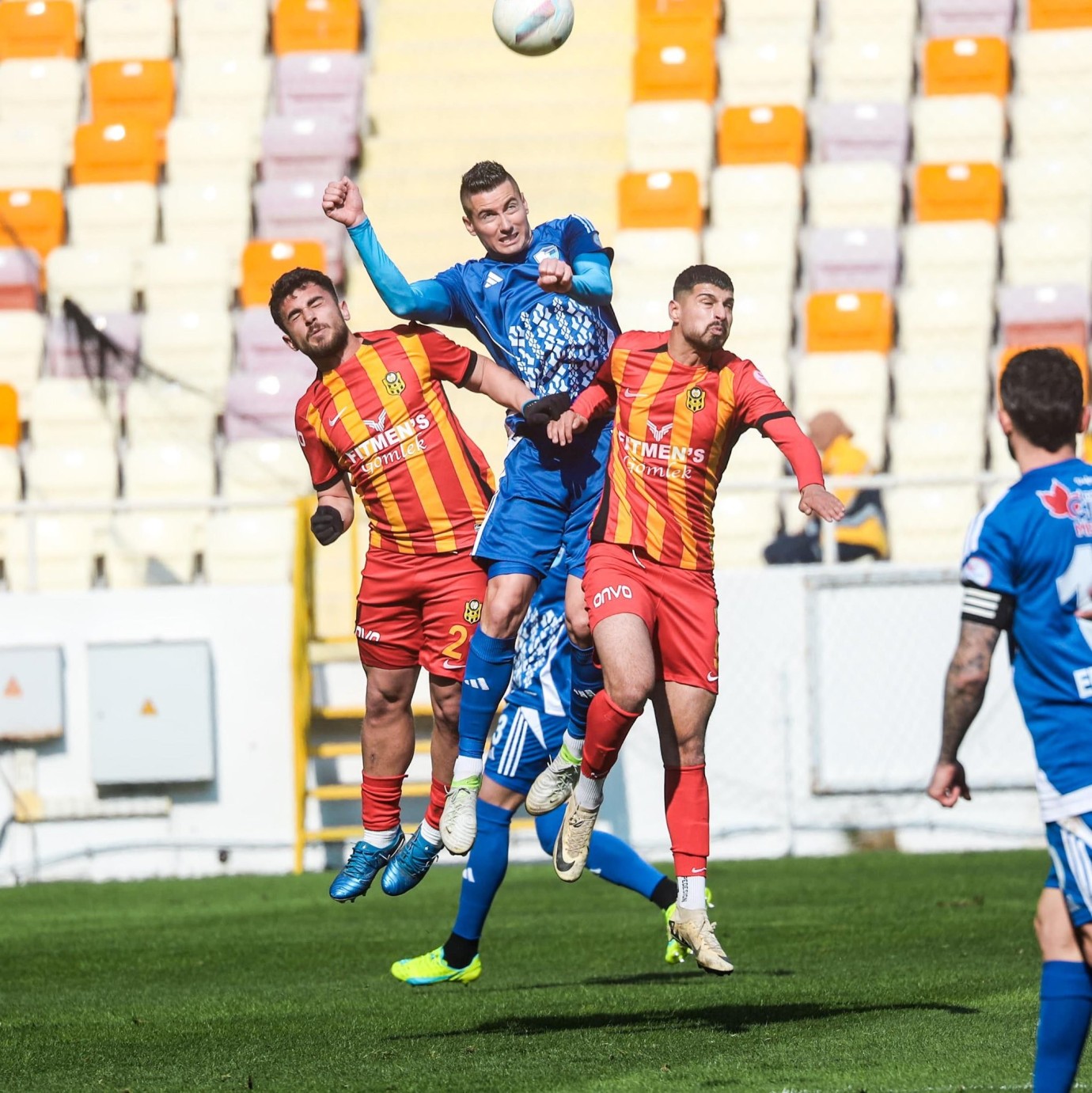 Dadaş Malatya’yı 7-0 mağlup etti