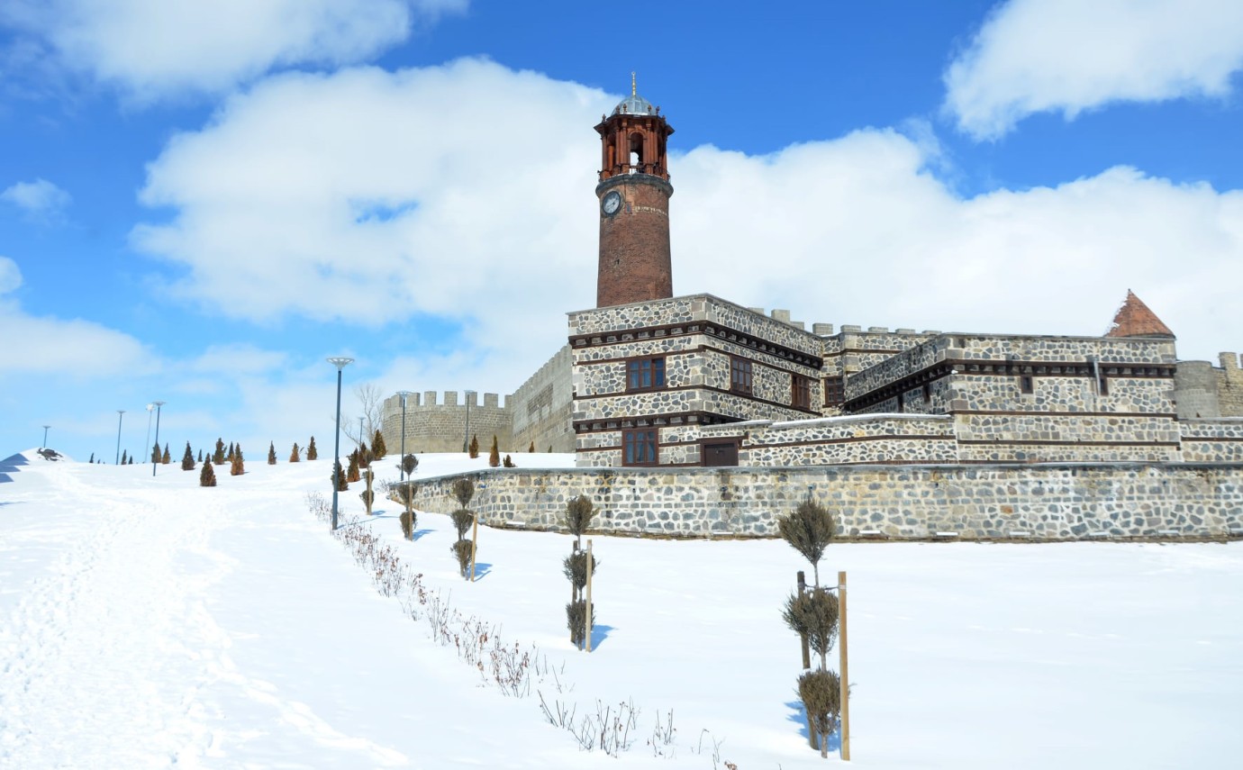 Erzurum'da kuvvetli kar yağışı bekleniyor