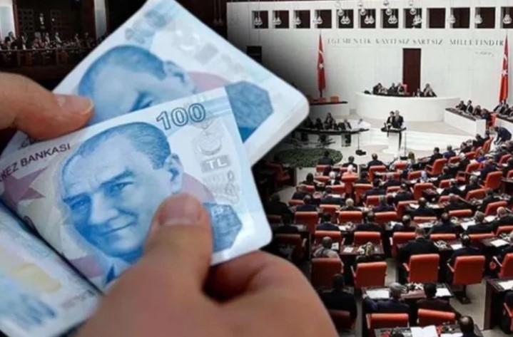 Emeklinin Umudu TBMM'de: Beklenen Kanunun İlk 4 Maddesi Kabul Edildi