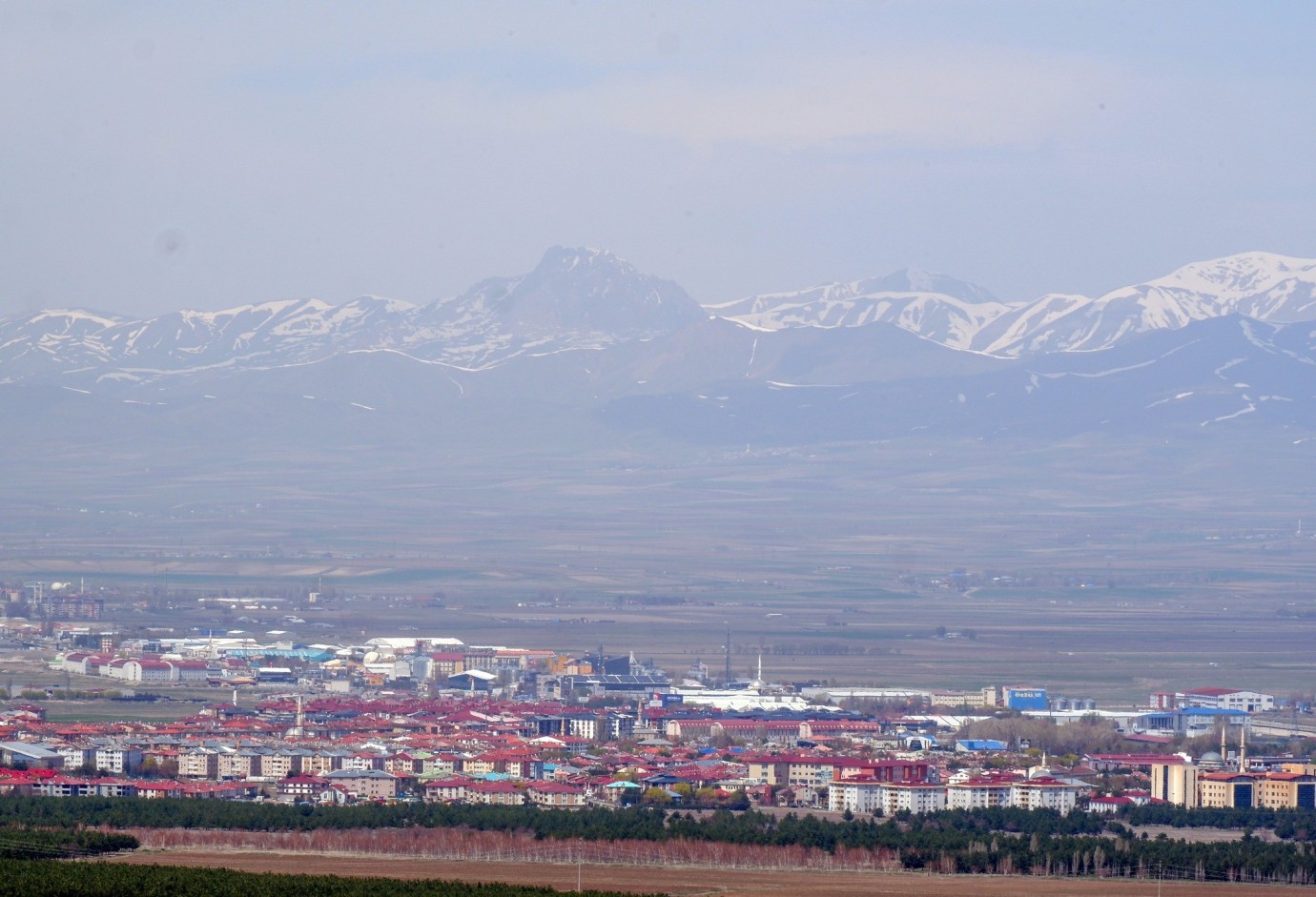 Erzurum'da sağanak ve kuvvetli rüzgar uyarısı