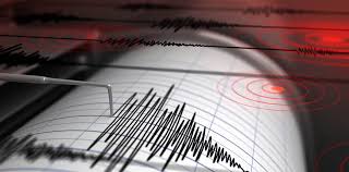 İstanbul'da korkutan deprem! 6.2 ile sarsıldı