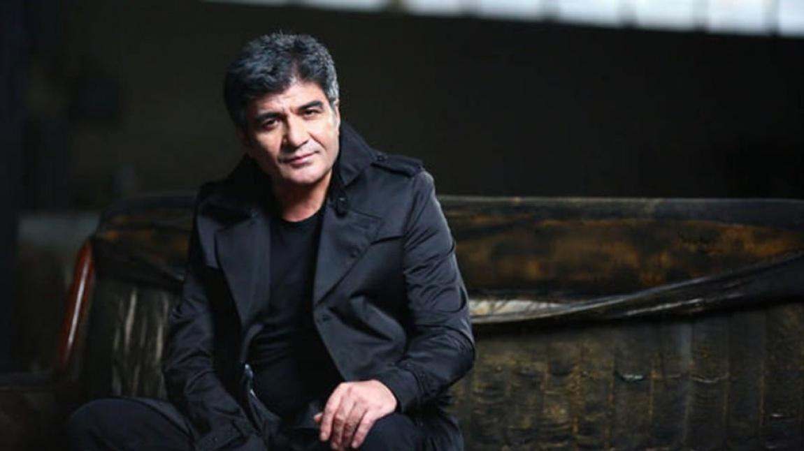 İbrahim Erkal, ölümünün 8. yılında şarkılarıyla anılıyor