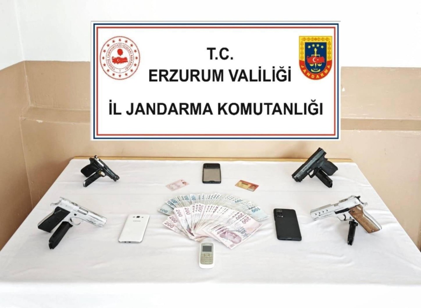 Erzurum’da jandarmadan ortak operasyon: 1 kişi gözaltında