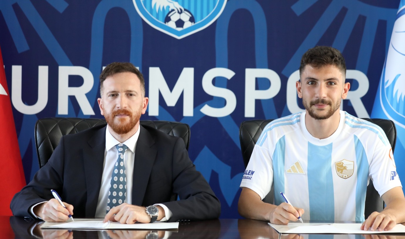 Erzurumspor FK, 2 futbolcuyu kadrosuna kattı