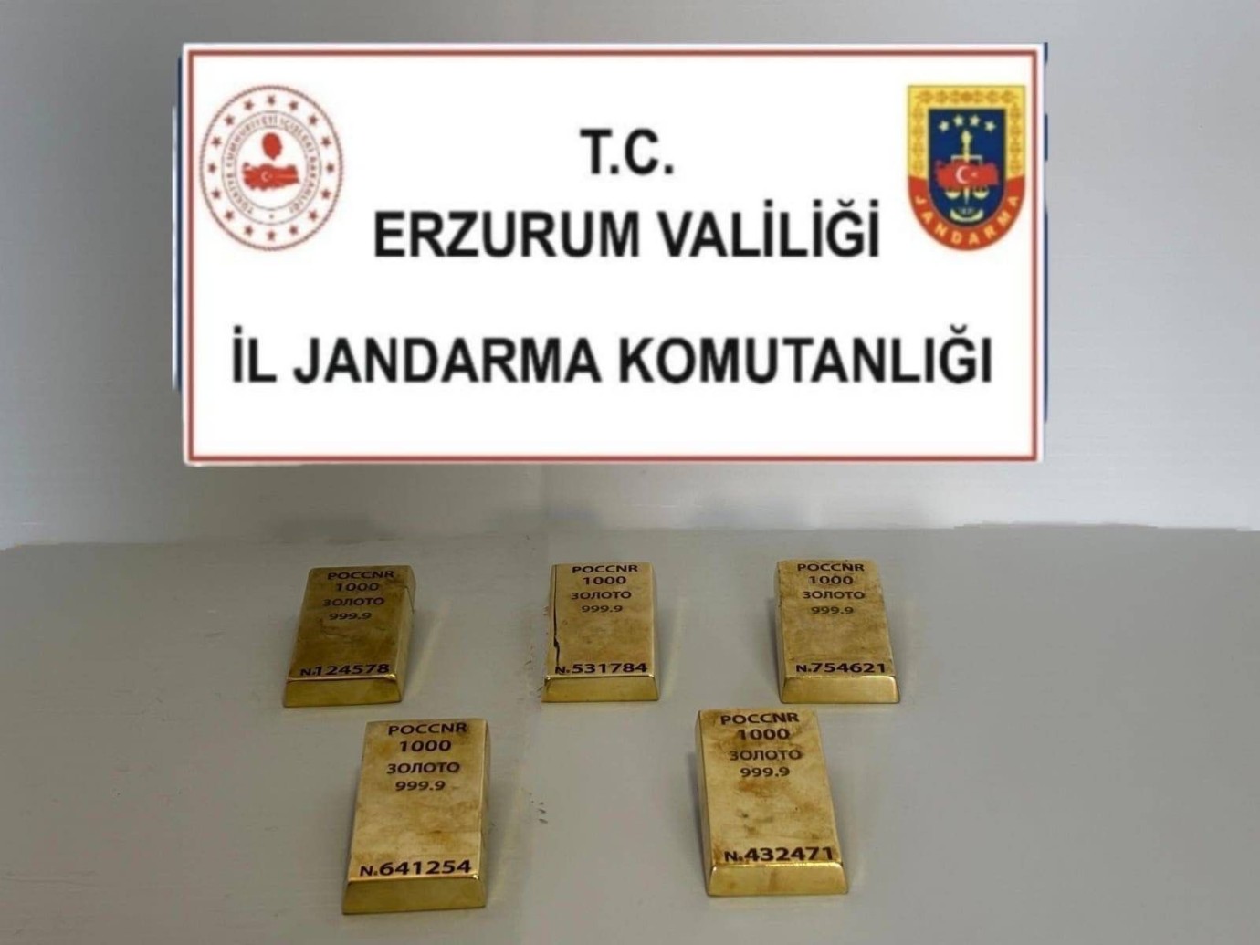Horasan’da kaçak altın operasyonu: 5 kilo külçe altın ele geçirildi