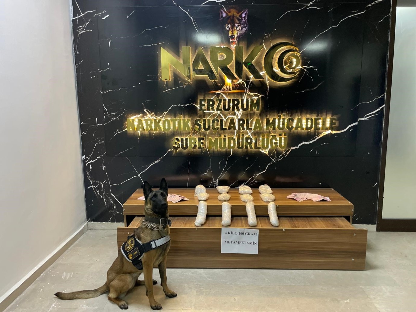 Erzurum'da narkotik operasyonu: 4 kilo metamfetamin ele geçirildi